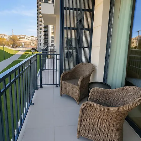 Апартаменты Waterfront Cosy Nest Sajmiste